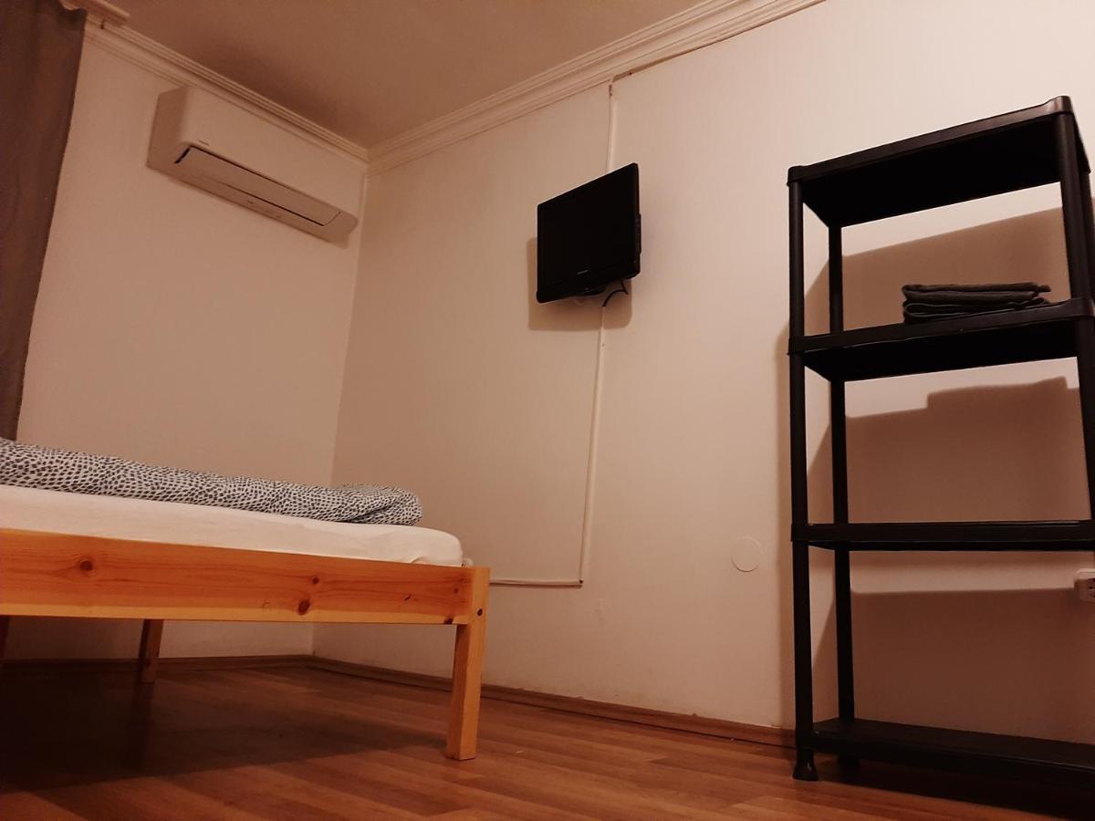 Apartman Vorosmarty Apartamento Budapest Exterior foto