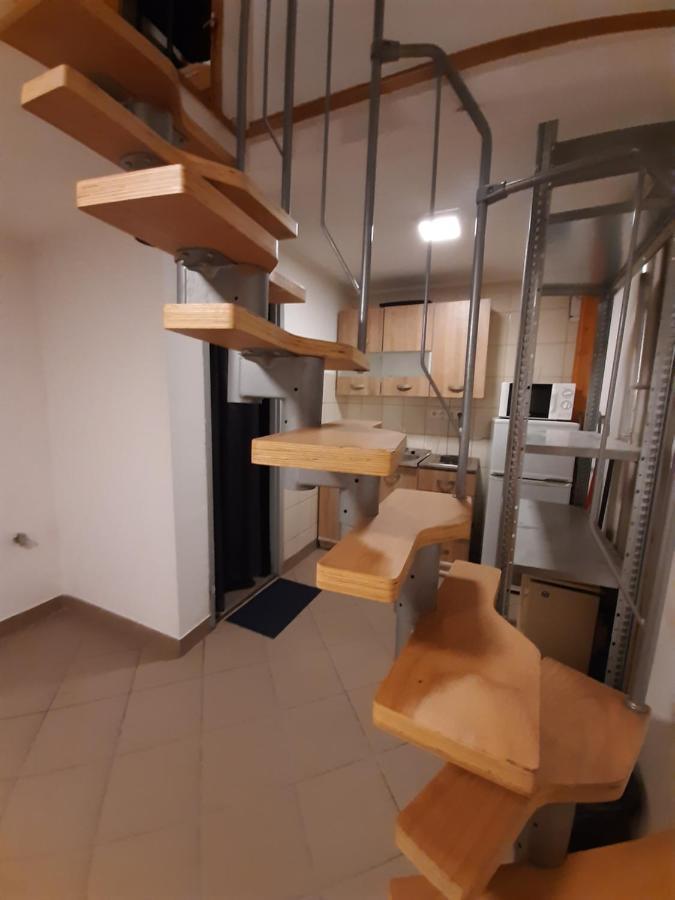 Apartman Vorosmarty Apartamento Budapest Exterior foto